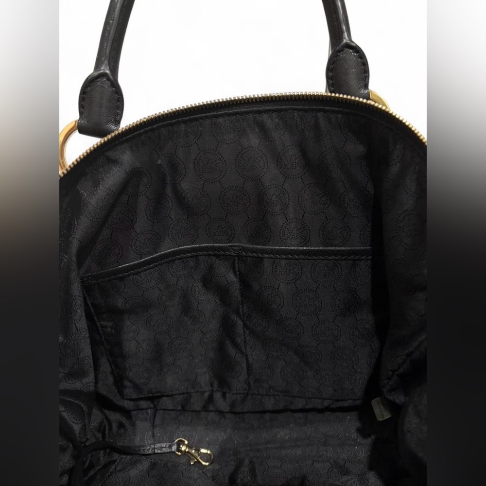 Michael Kors Leigh Black Leather Satchel Purse - Picture 6 of 8